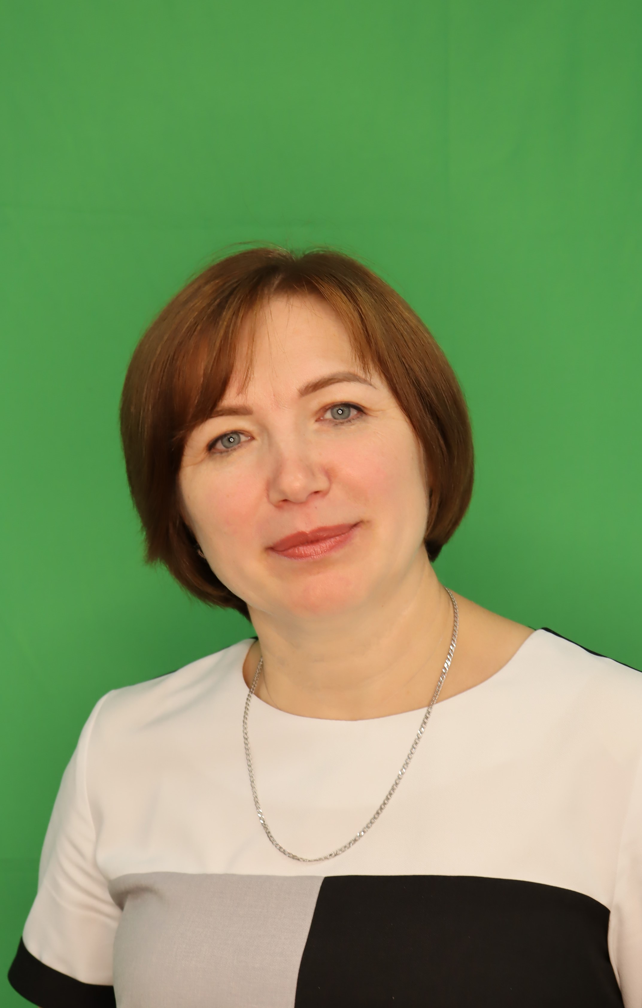 Литвинова Ольга Павловна.